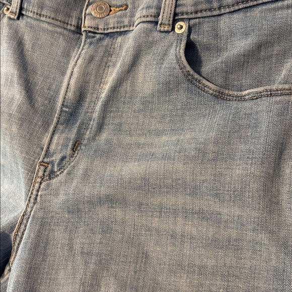 LEVIS Bermuda Shorts - Picture 3 of 6